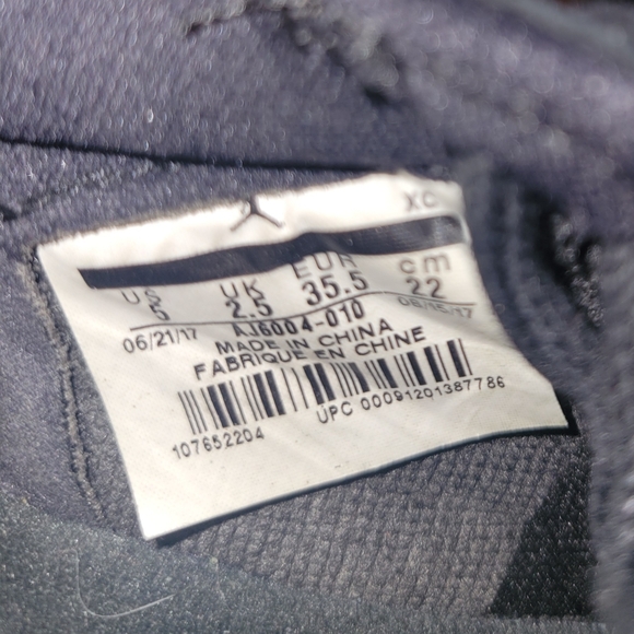 Nike Air Jordan 1 Retro Low Black Python Shoes AJ6004-010 Women’s Size 5 - Picture 7 of 8